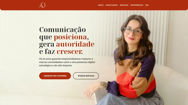 Página inicial do site de D.A. Comunicação, criado pela Agência Alencar